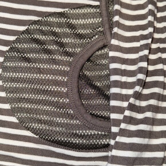 ORLY Striped Hoodie Sweater – Medium - Picture 2 of 6